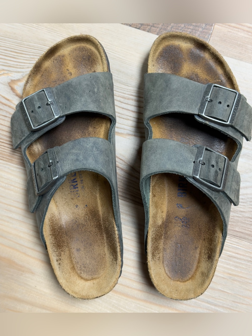 Birkenstock Arizona SFB Charcoal Gray Suede Slide Sandals Size 39 US Men 6 W 8